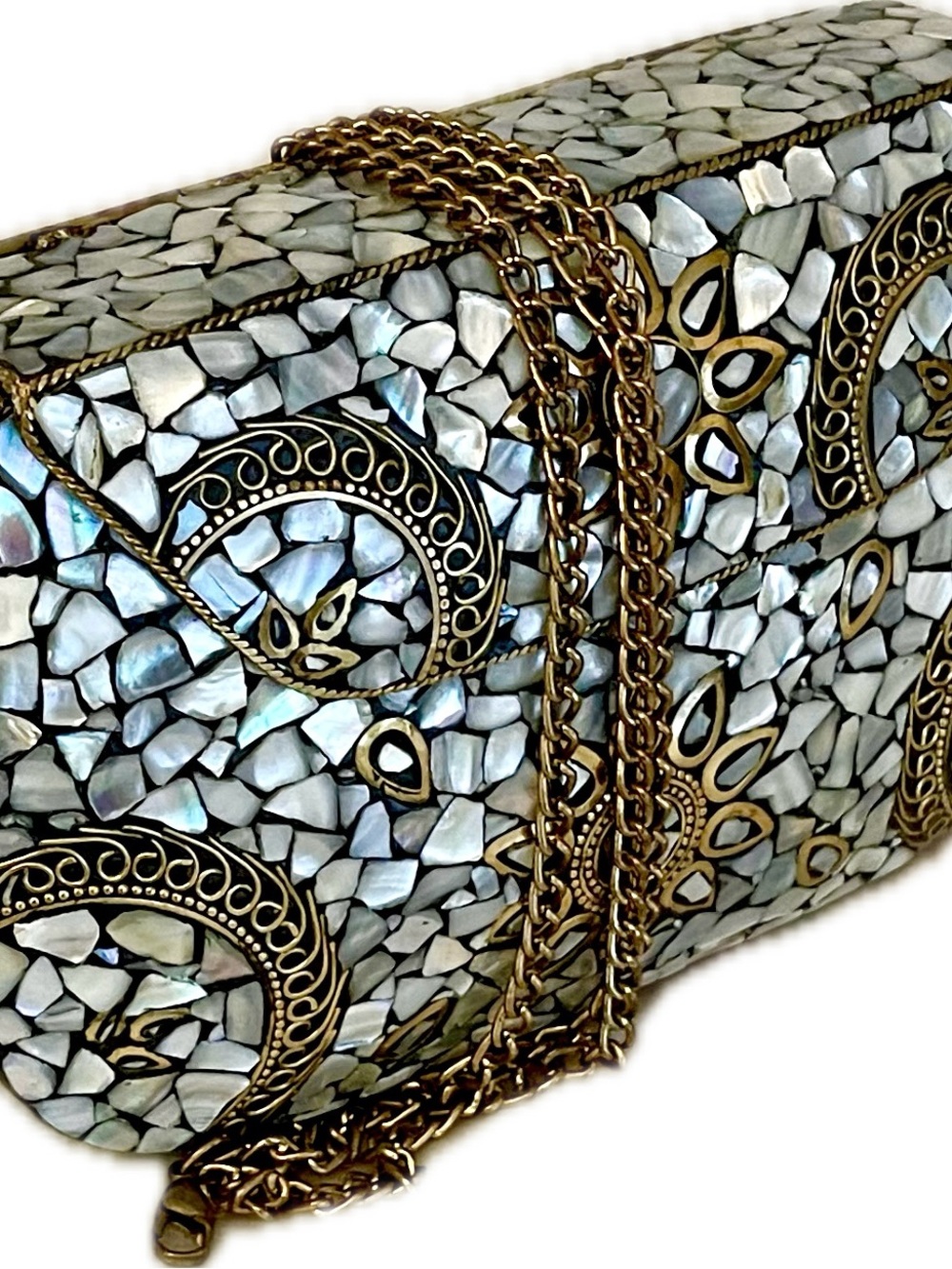 Antik Kraft Amoli Mother of Pearl Mosaic Clutch